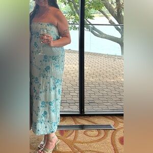 Elegant Beaded Blue Floral Strapless Dress